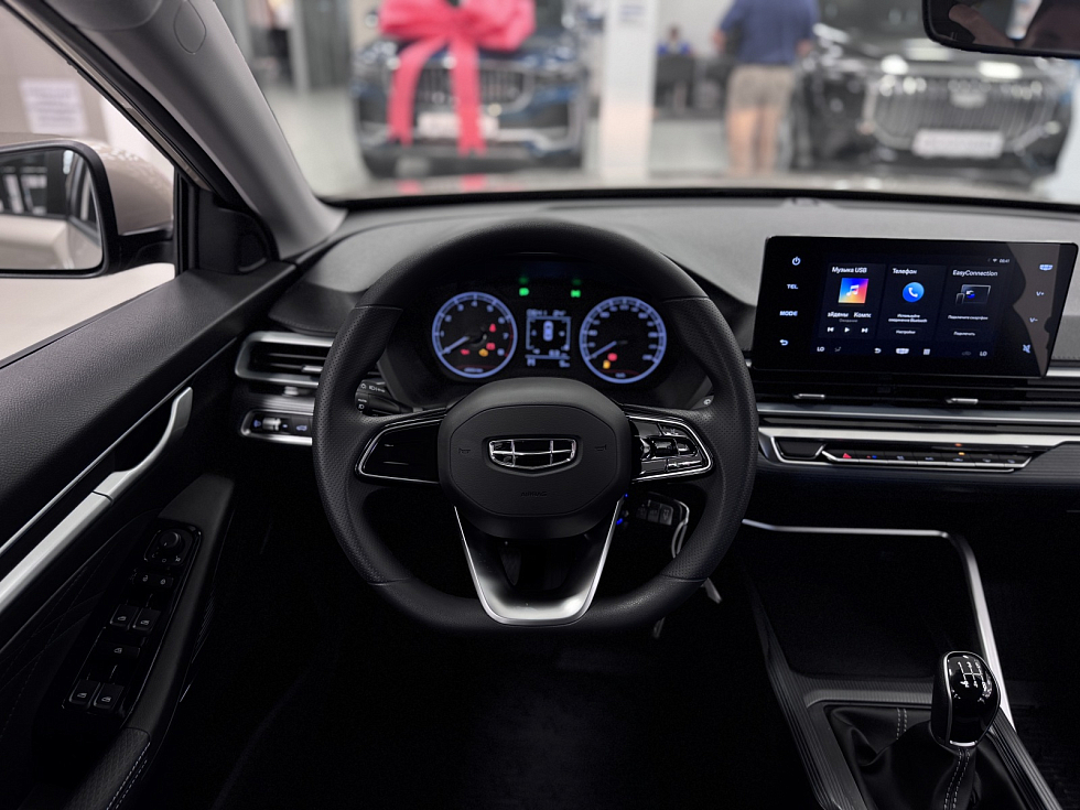 Geely Emgrand Luxury, бежевый