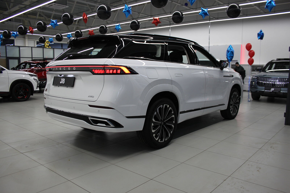 Jaecoo J8 Комфорт, белый