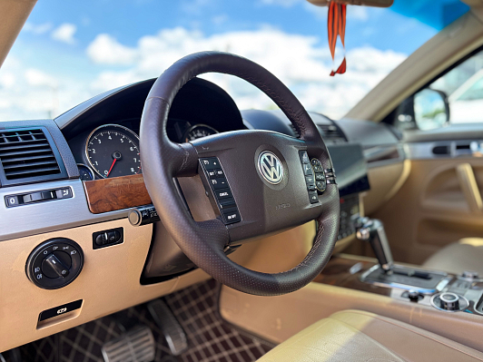 Volkswagen Touareg, 2007 года, пробег 204070 км