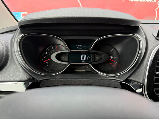 Renault Kaptur Style, 2021 года, пробег 93160 км