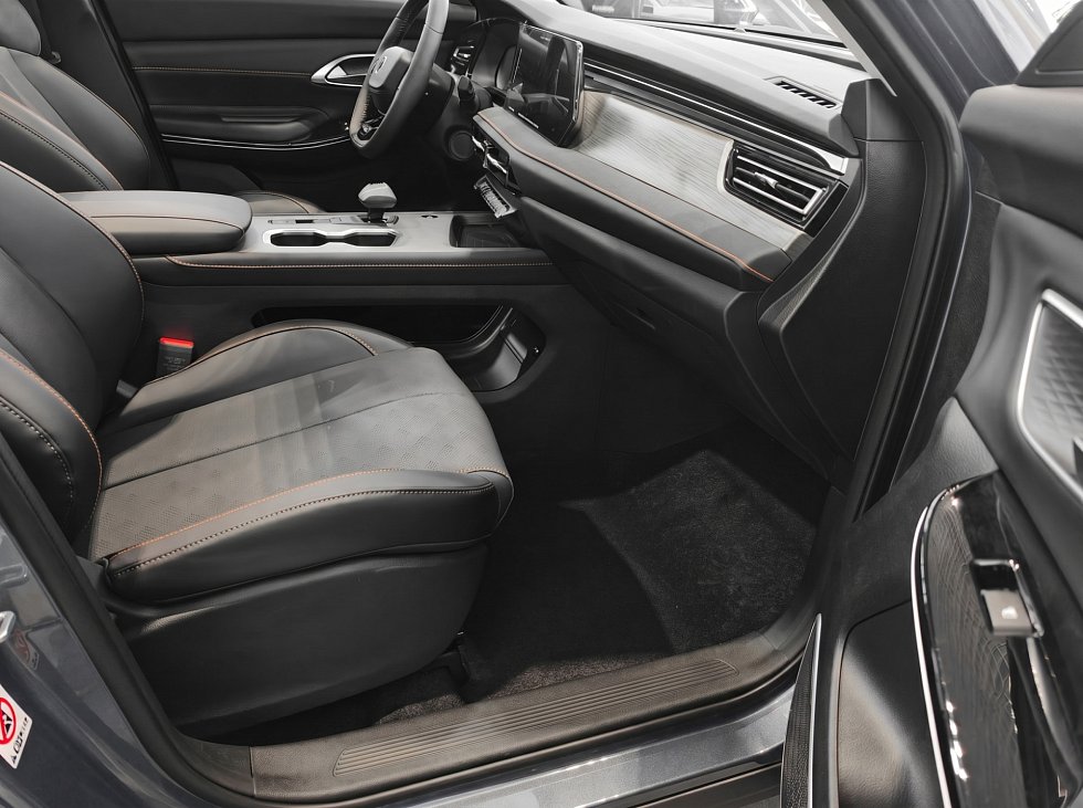 Changan CS75 Pro Комфорт 5 мест, серый