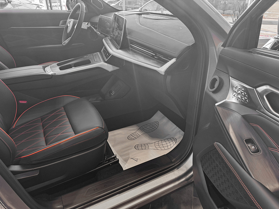 Haval F7 Премиум, черный