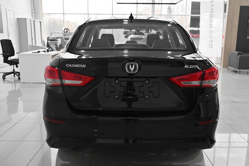 Changan Alsvin Комфорт, черный