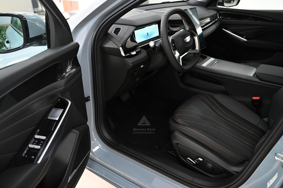 Geely Preface Флагман, серый