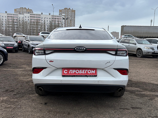 JAC J7 Люкс, 2022 года, пробег 75149 км
